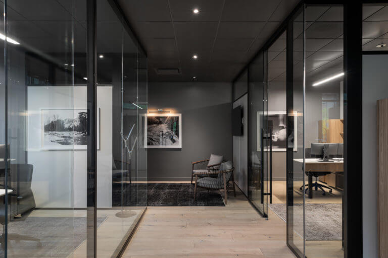 بازسازی اداری دفتر کار